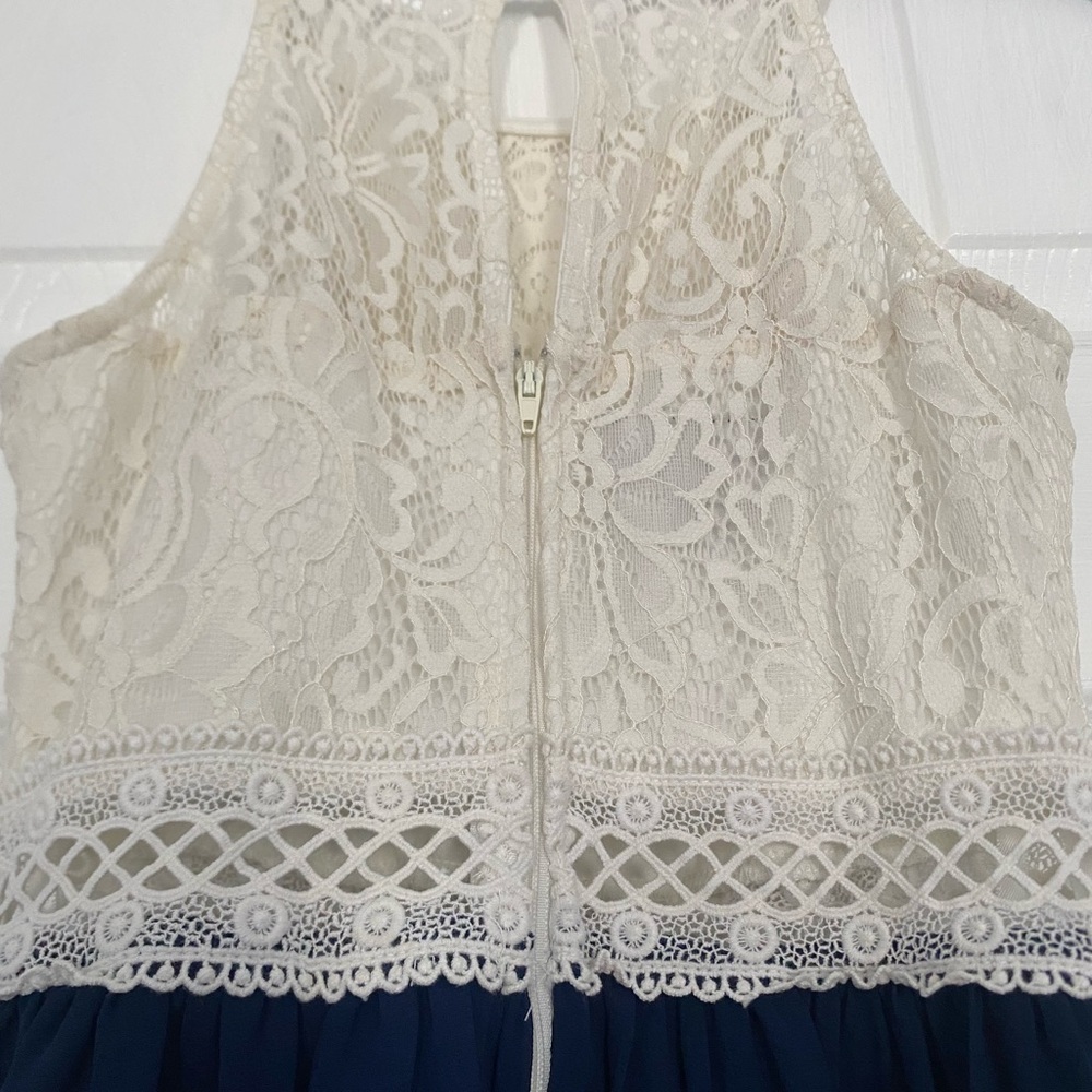 Junior’s Halter Dress w/ Lace - Picture 6 of 8